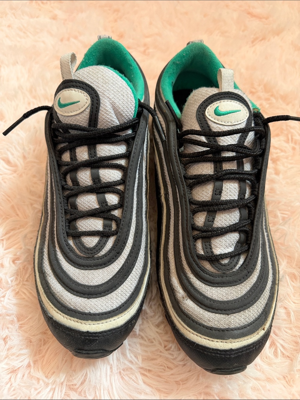 Nike Kids' Grey, Black and Teal Accent Sneakers